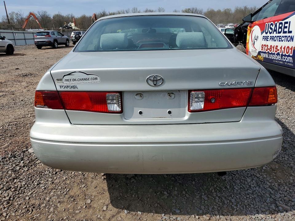 2000 Toyota Camry ce