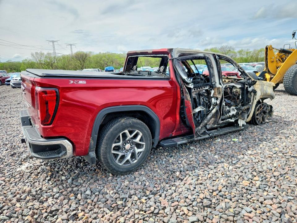 2022 GMC Sierra K1500 SLT