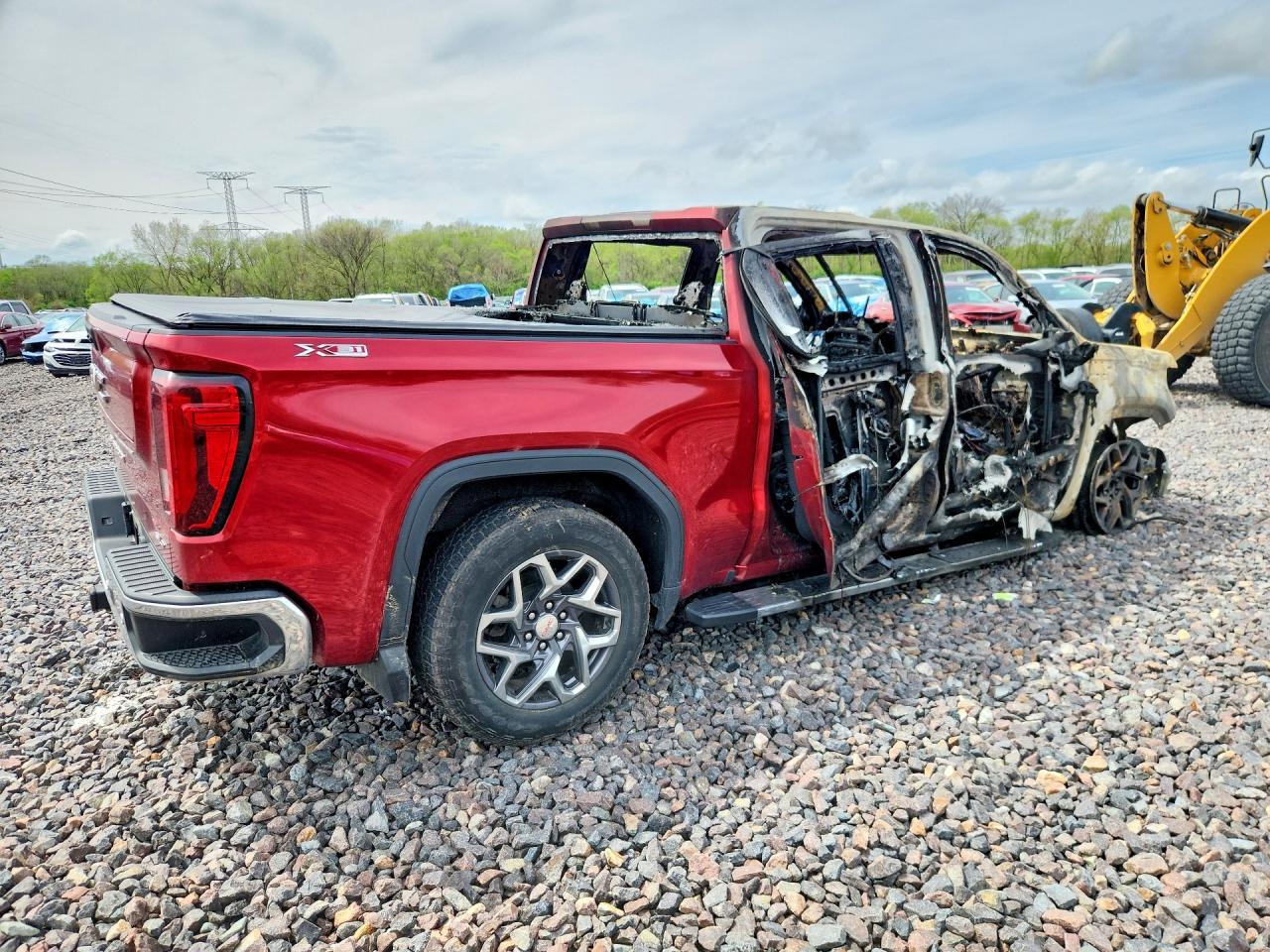 2022 GMC Sierra K1500 SLT