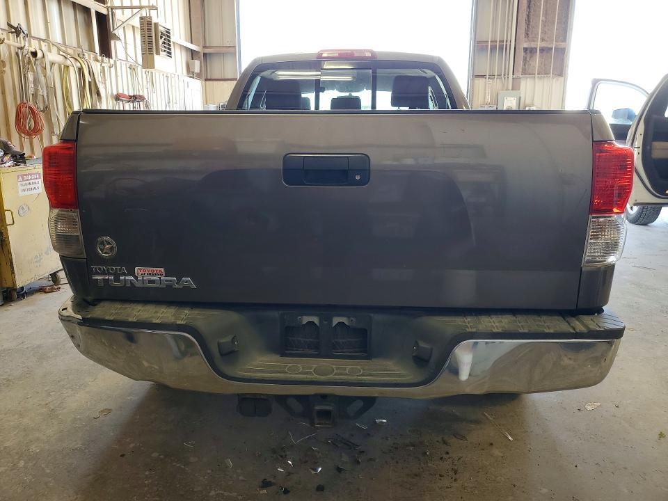 2013 Toyota Tundra Double Cab SR5