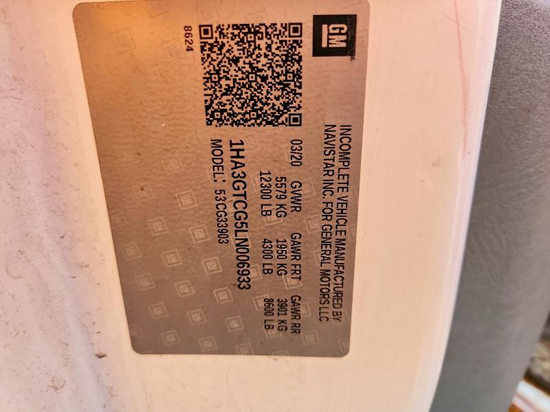 2020 Chevrolet Express box Truck