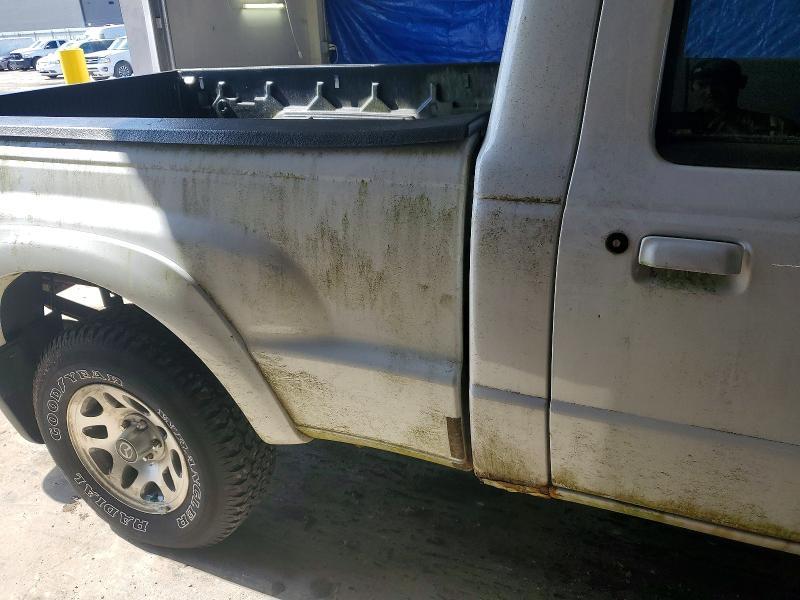 2003 Mazda B3000