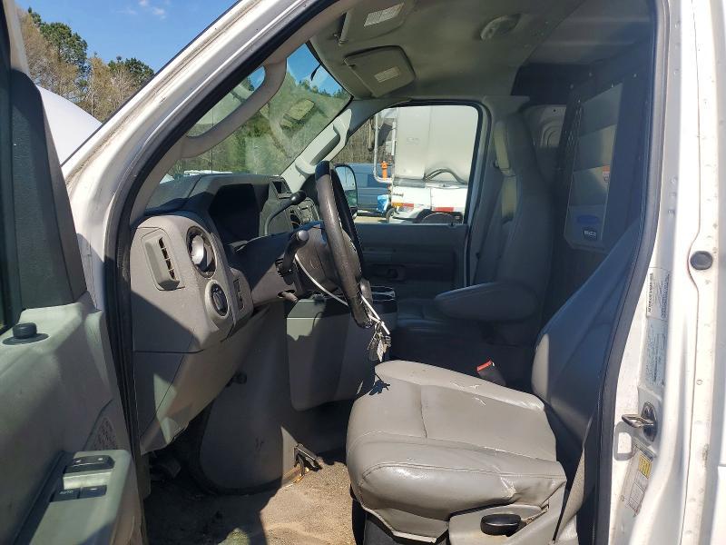 2010 Ford Econoline E250 van