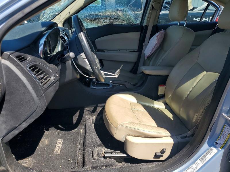 2012 Chrysler 200 Limited