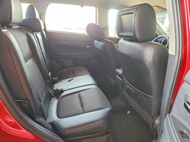 2015 Mitsubishi Outlander se