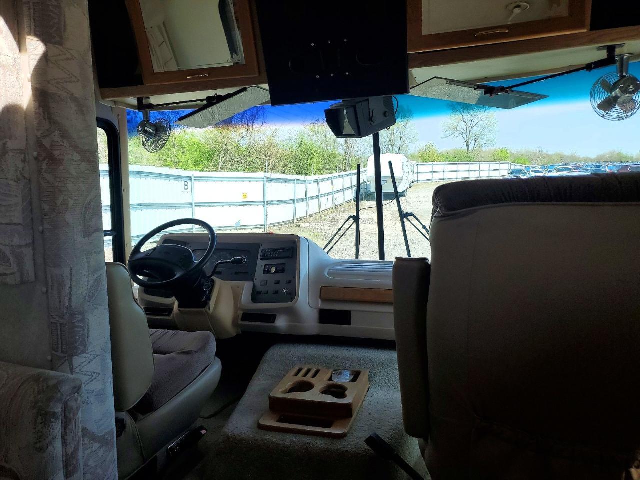 1997 Ford 1997 Dolphin RV