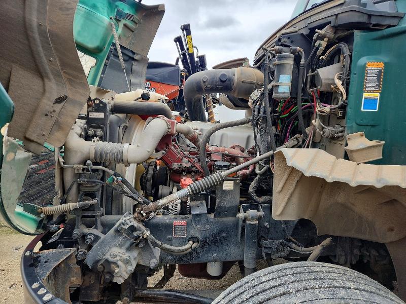 2017 Mack Cxu612 Semi Truck