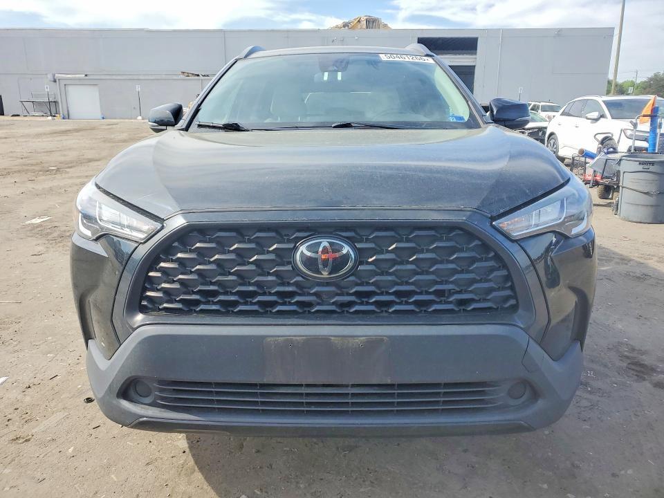 2022 Toyota Corolla Cross le
