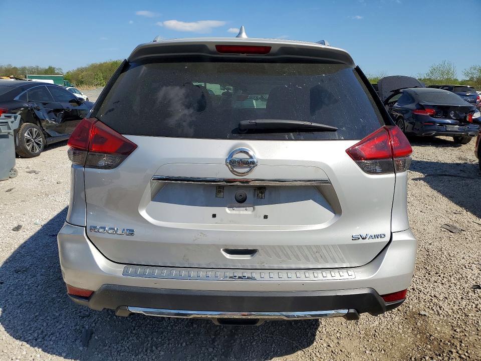 2018 Nissan Rogue sv