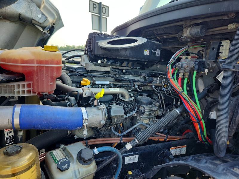 2020 Freightliner Cascadia 126