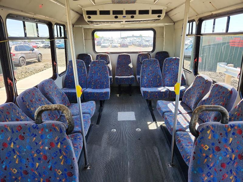 2011 Ic Corporation 3000 HC