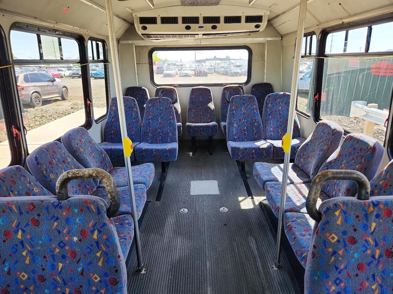 2011 Ic Corporation 3000 HC