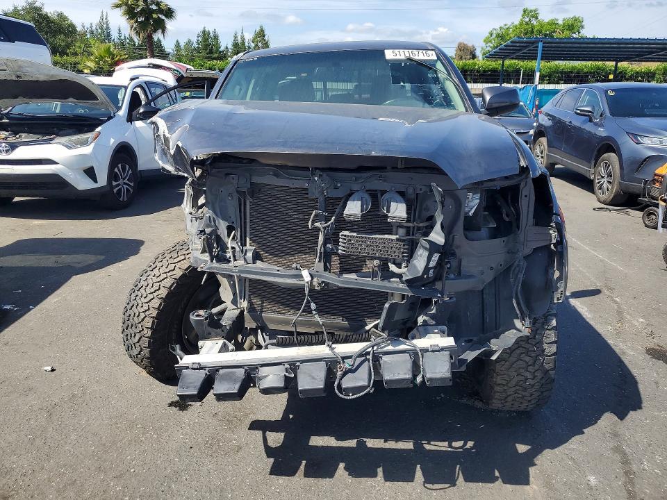 2017 Toyota Tacoma SR5 V6