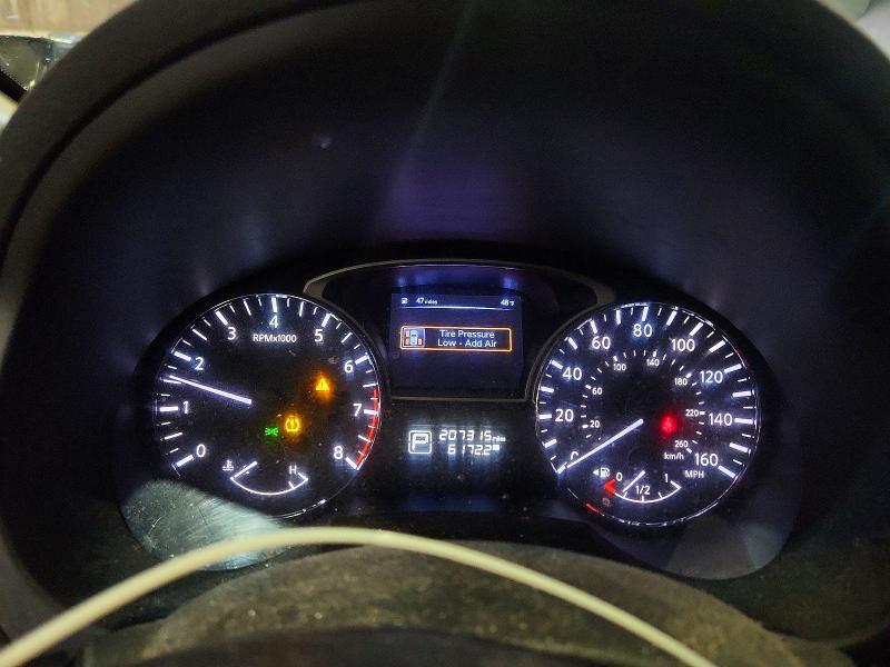 2014 Niss Altima 2.5 sv