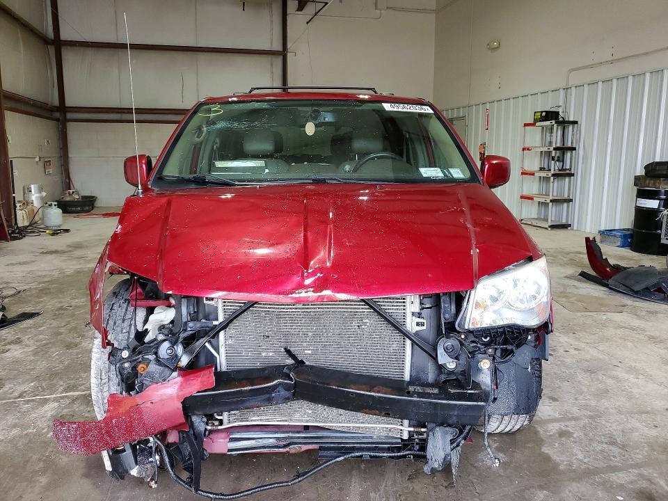 2013 Chrysler Town & Country Touring
