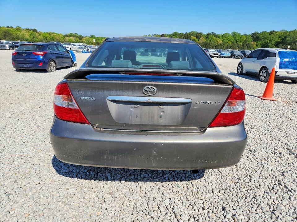 2003 Toyota Camry le