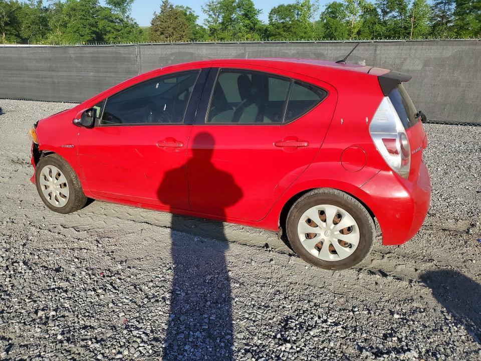 2013 Toyota Prius c