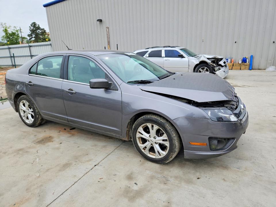 2012 Ford Fusion se