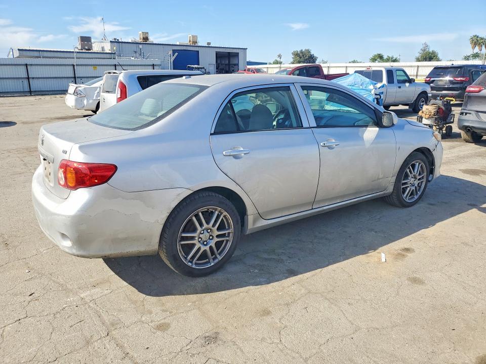 2010 Toyota Corolla le