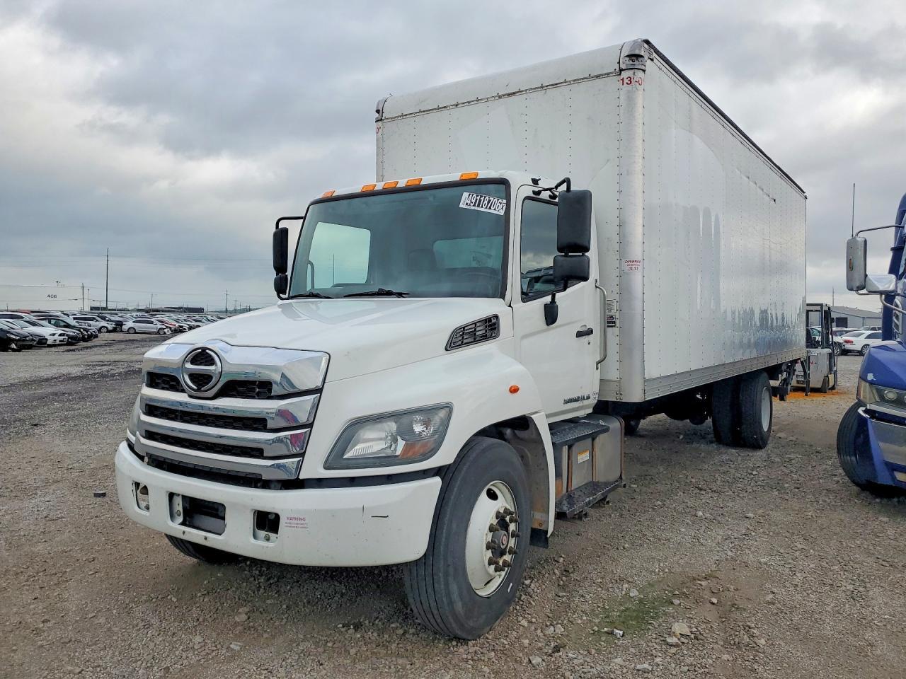 2021 Hino L6 BOX Truck