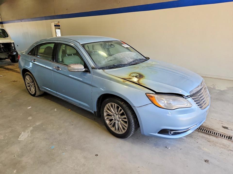 2012 Chrysler 200 Limited
