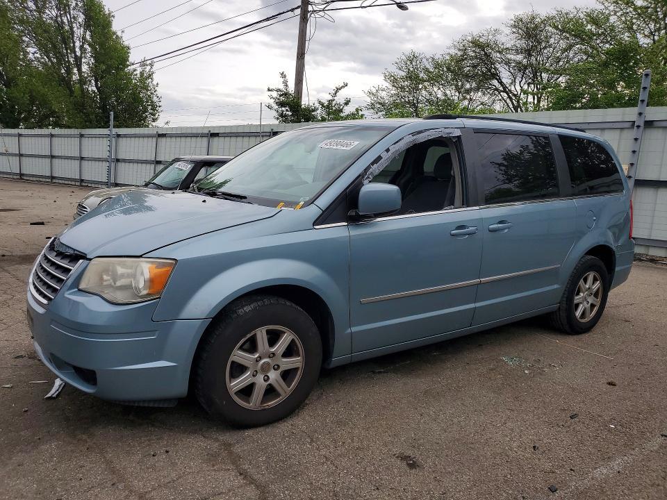 2010 Chrysler Town & Country Touring