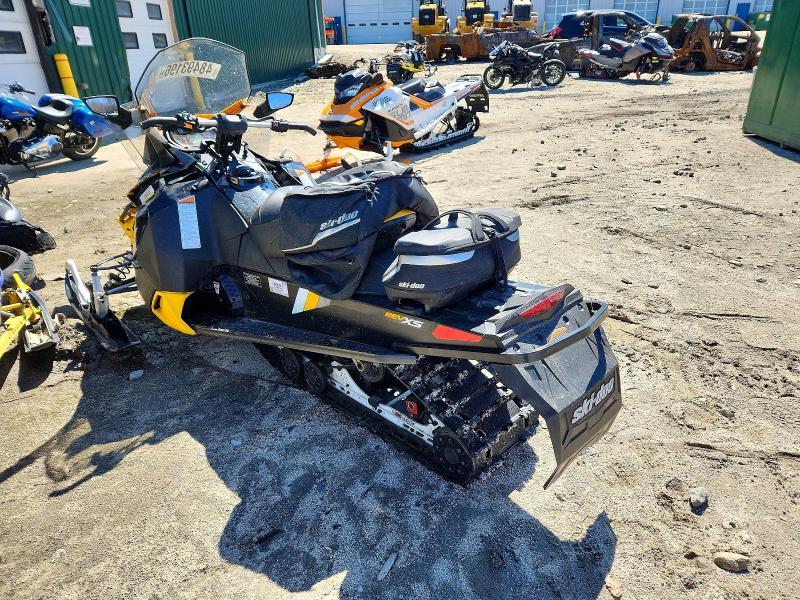 2016 Skidoo MXZ900