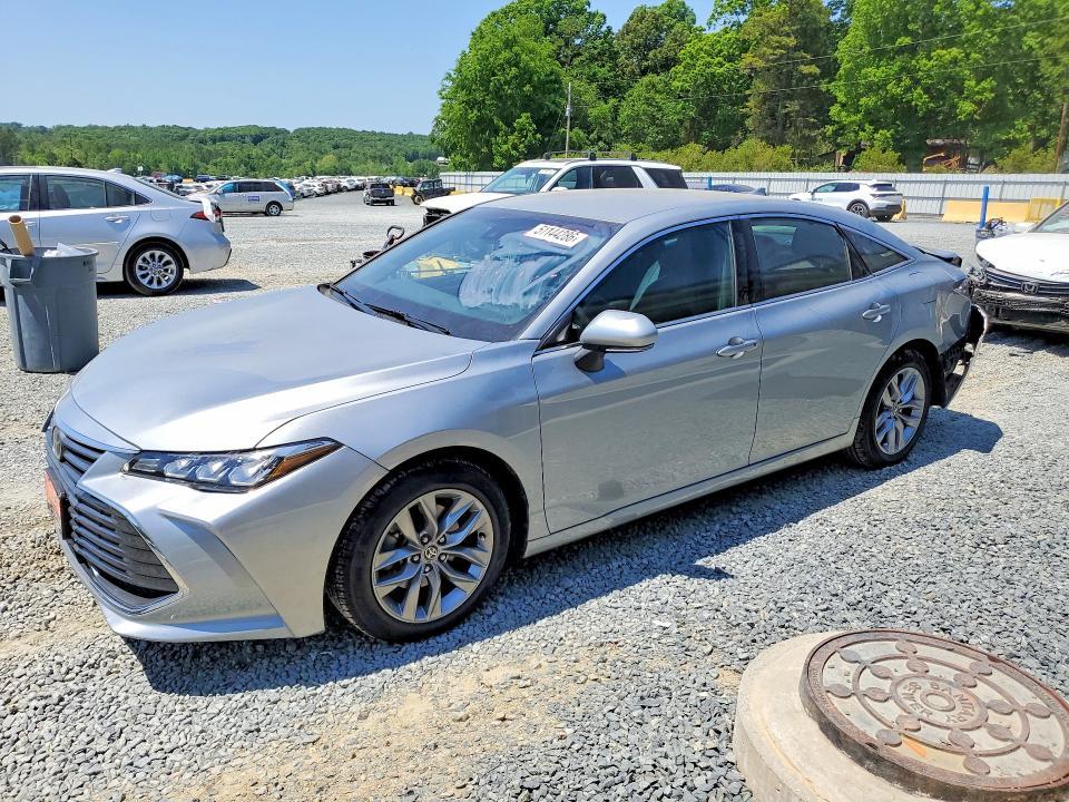 2022 Toyota Avalon xle