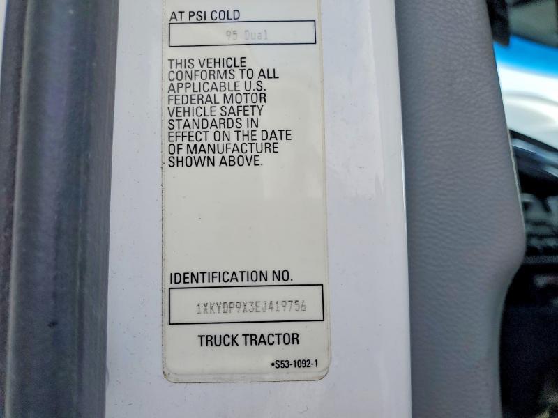 2014 Kenworth T680 Semi Truck