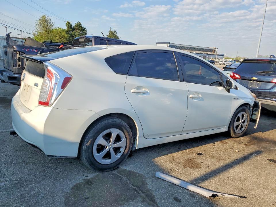 2014 Toyota Prius two