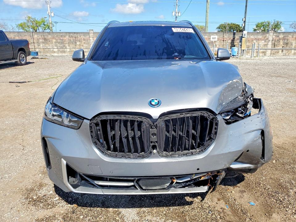 2025 BMW X5 Xdrive50e