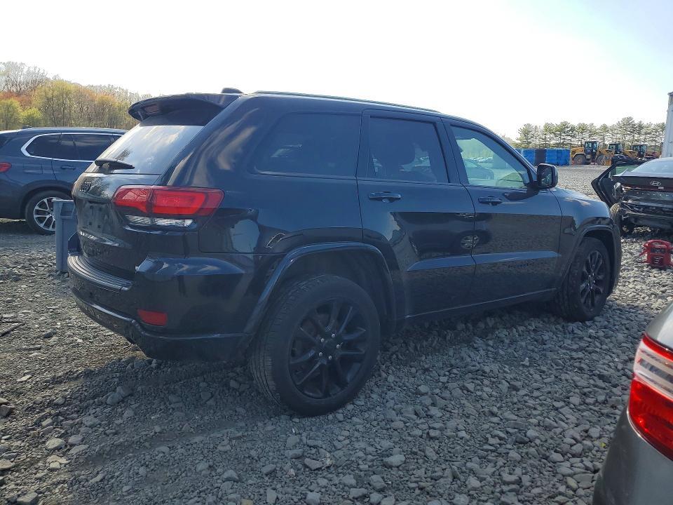 2020 Jeep Grand Cherokee Laredo