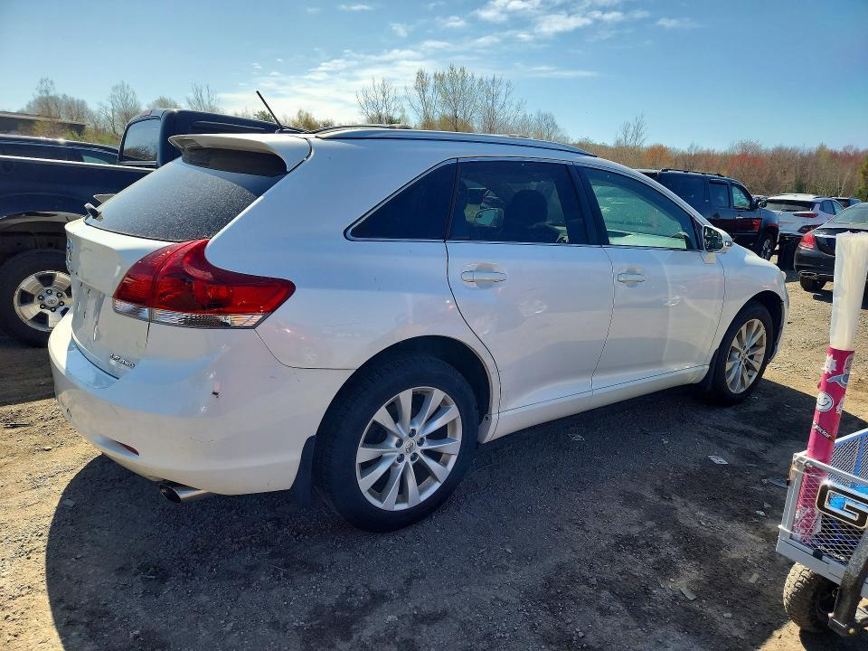 2015 Toyota Venza le