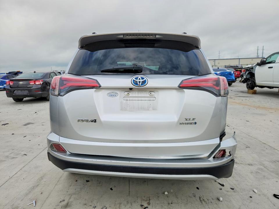 2016 Toyota Rav4 hv xle
