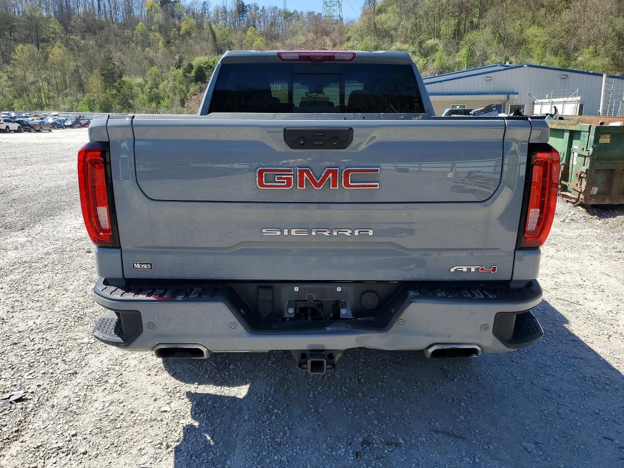 2025 GMC Sierra K1500 AT4