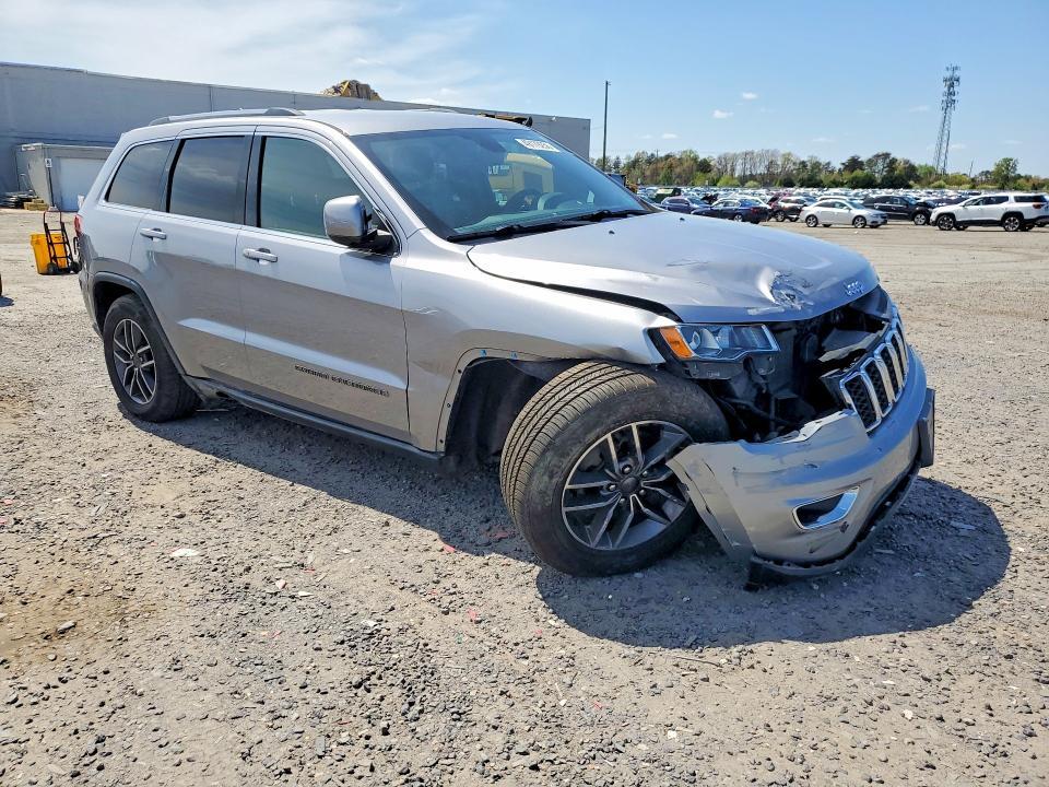2020 Jeep Grand Cherokee Laredo