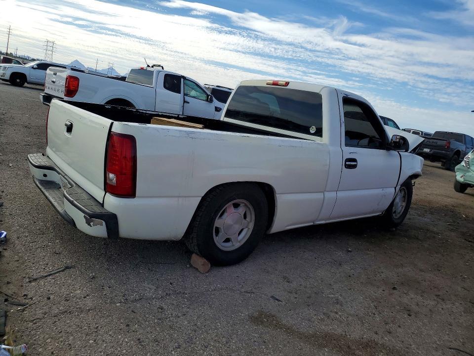 2003 GMC New Sierra C1500