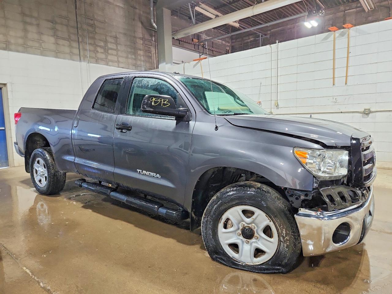 2013 Toyota Tundra Double Cab SR5
