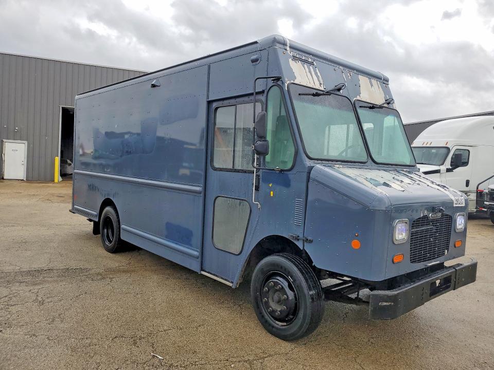 2020 Freightliner MT45 Chassis Delivery Truck