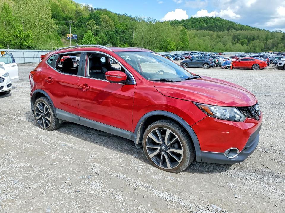 2017 Nissan Rogue Sport sl