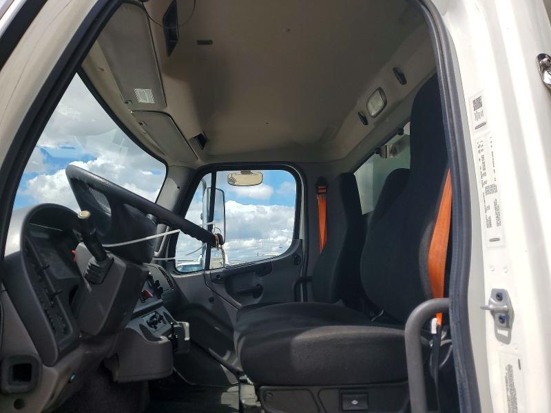 2020 Freightliner Business Class M2 Refrigerated BOX Truck