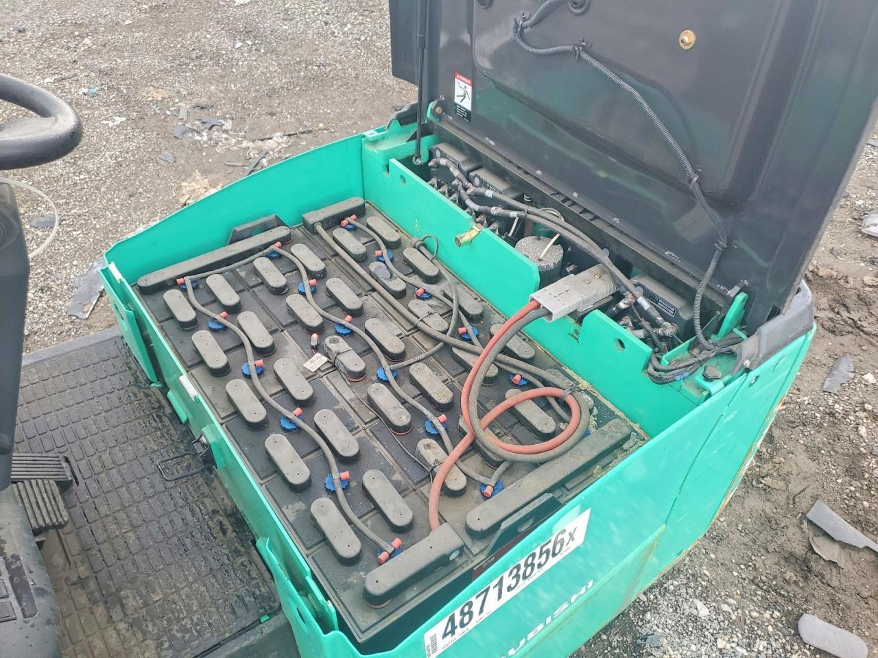2000 Mitsubishi FB20PNT Forklift