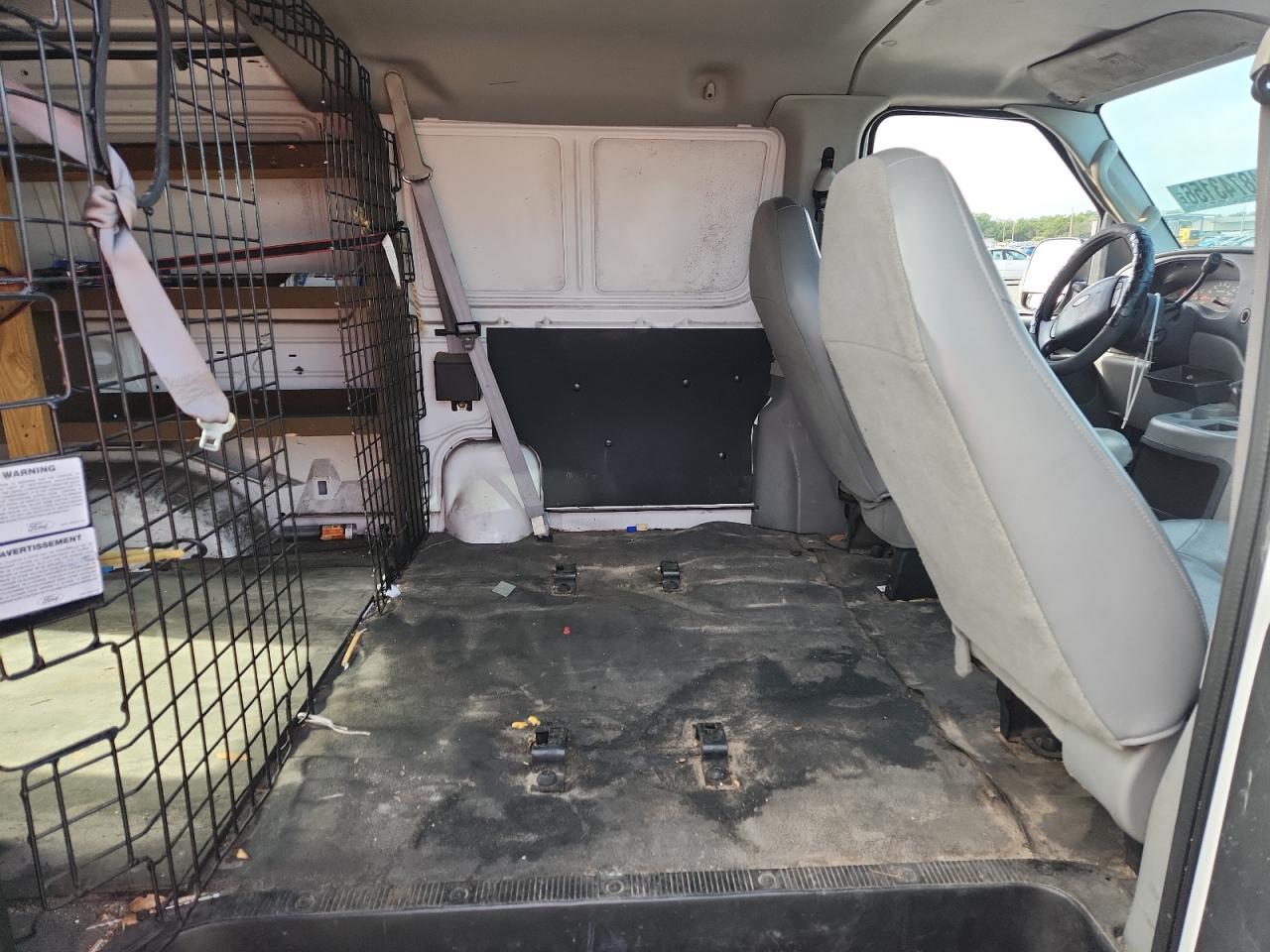 2005 Ford E350 Utility / Service Van