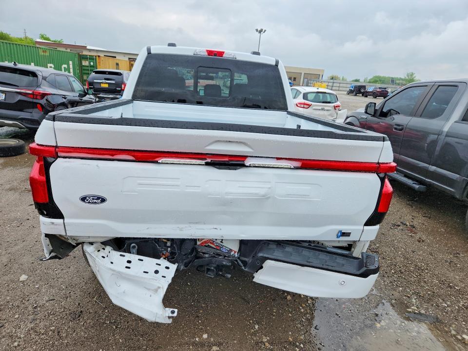 2025 Ford F150 Lightning Lariat