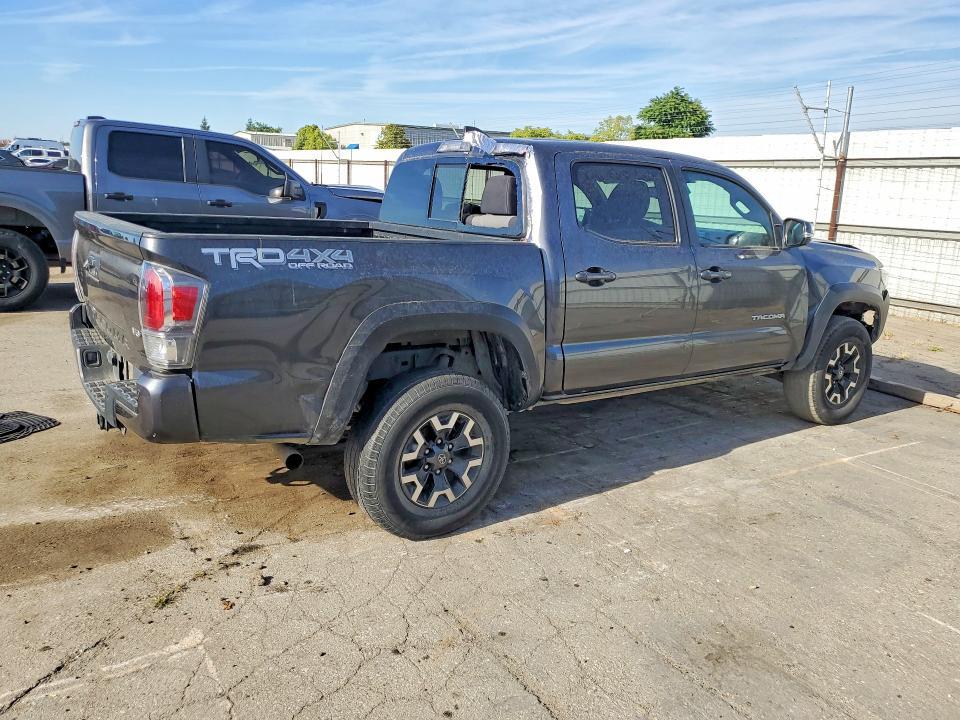 2022 Toyota Tacoma TRD OFF-Road