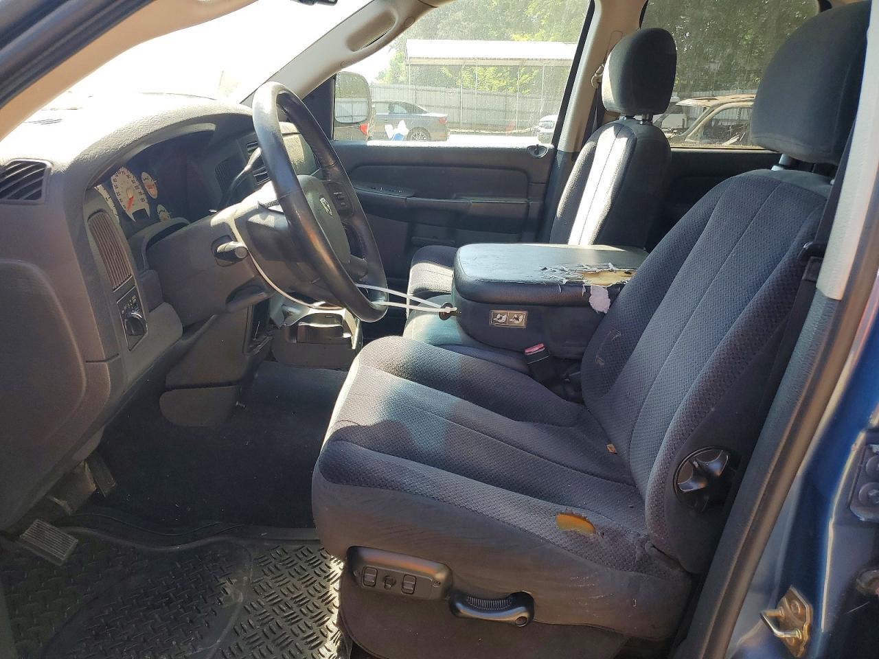 2005 Dodge RAM 1500 ST