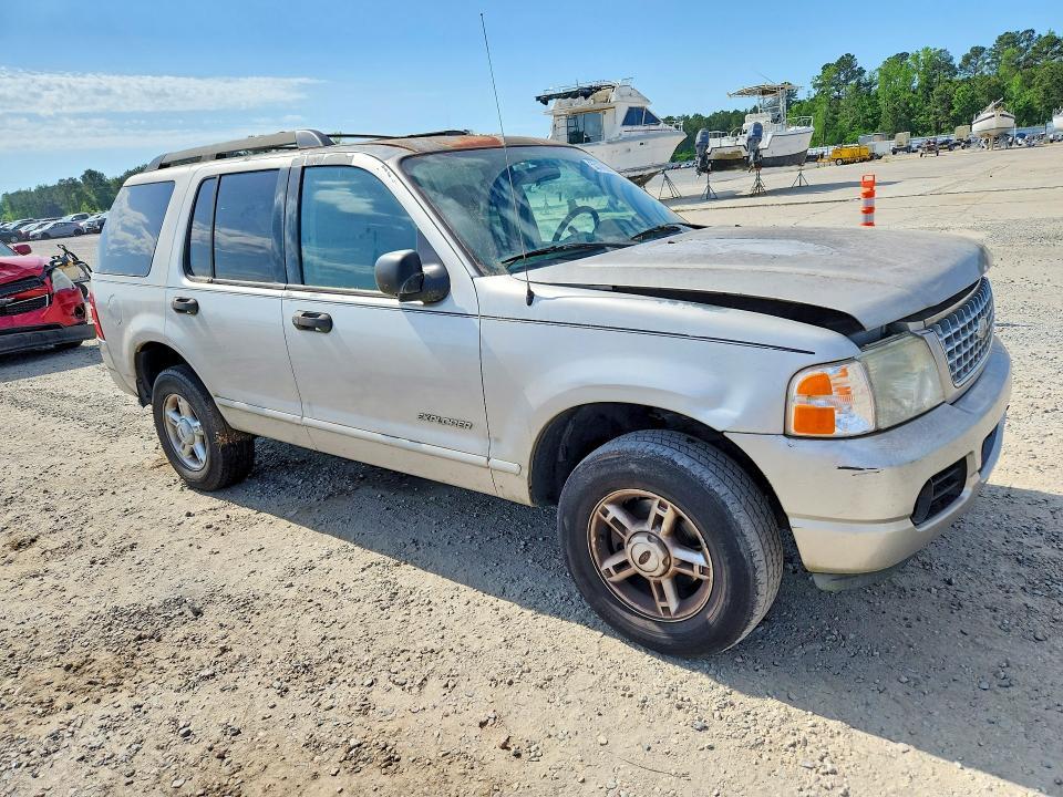 2005 Ford Explorer xlt