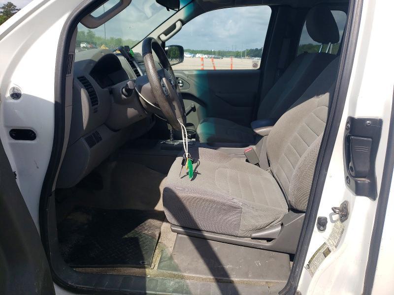 2015 Nissan Frontier s