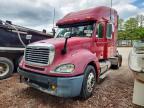2009 Freigliner 2009 Freightliner Columbia 120 Semi Truck