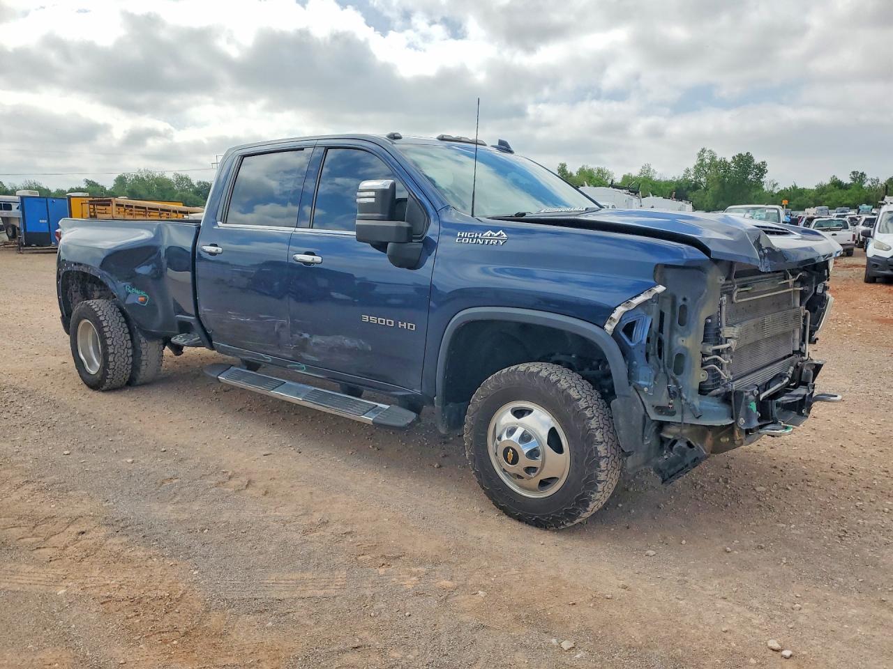 2022 Chevrolet Silverado K3500 High Country